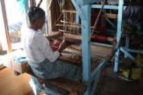 In Phaw Khone Weaving