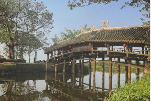 Thanh Toan Tile-Roofed Bridge