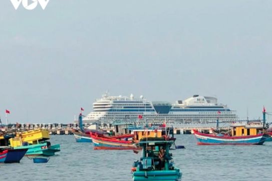Phu Quoc welcomes over 2,100 international cruise passengers