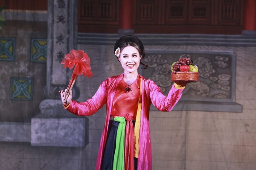 Long Thanh Show in Hanoi