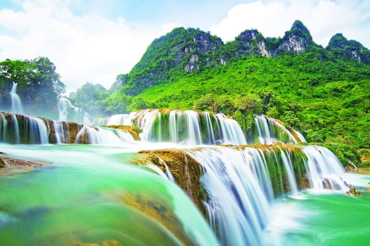 Travel to Ban Gioc Waterfall Travel to Ban Gioc Waterfall