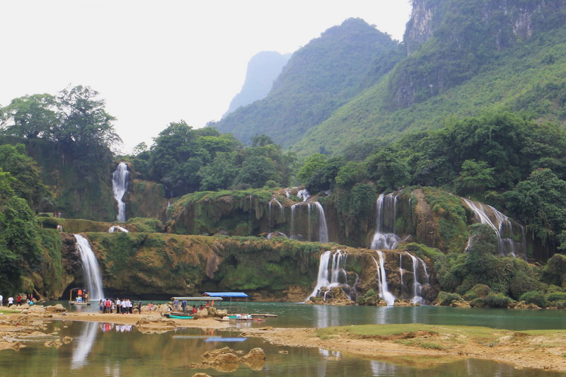 ban gioc waterfalls