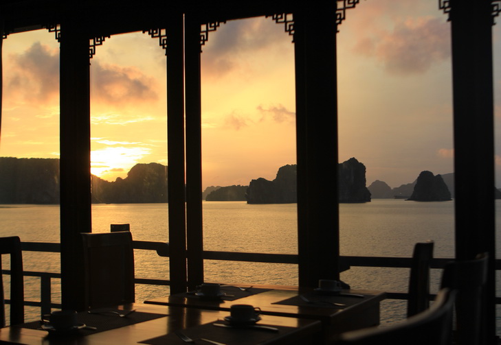 Sun rising - Pelican cruise Halong bay